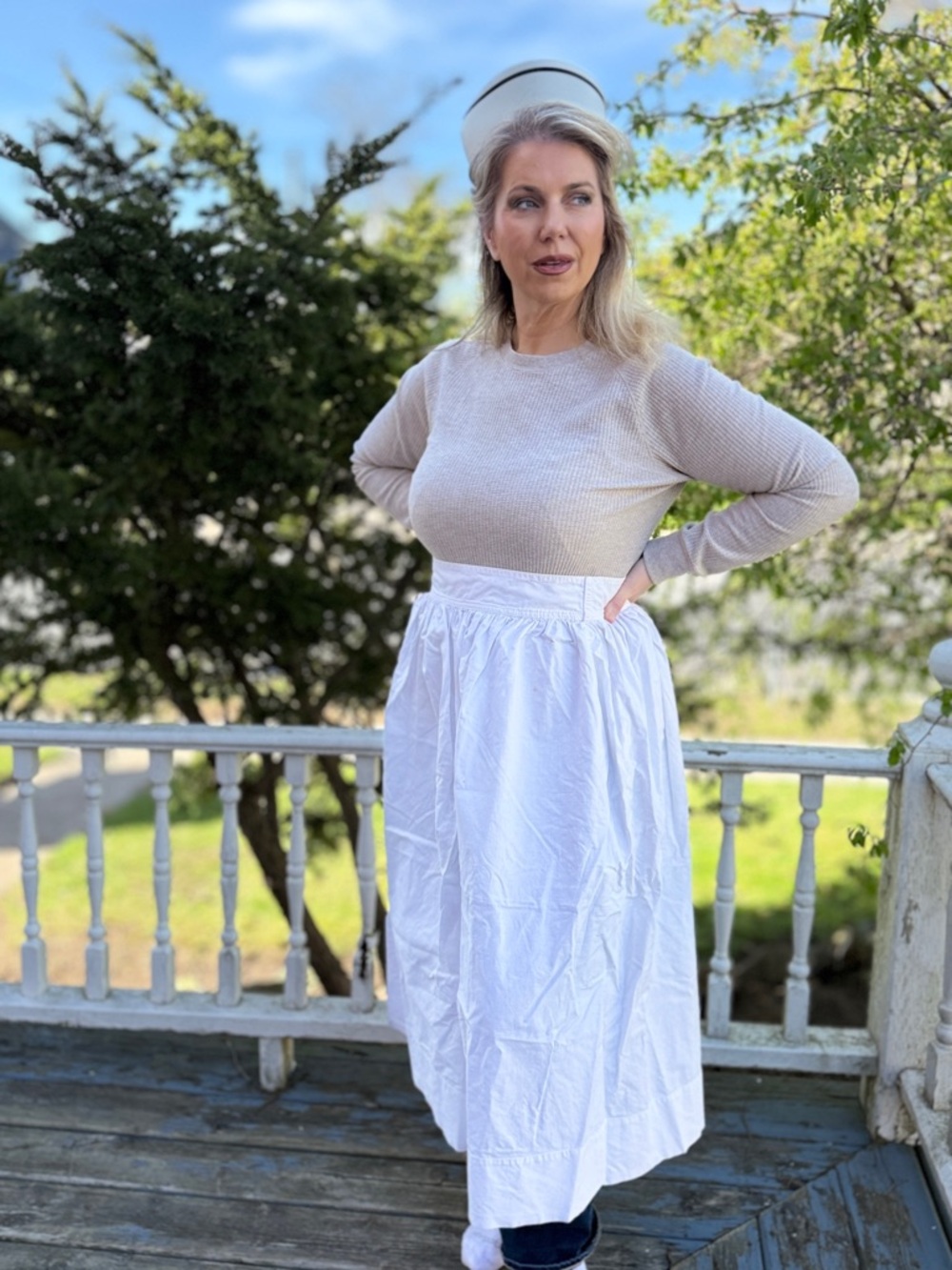 White Cotton vintage nursing skirt apron